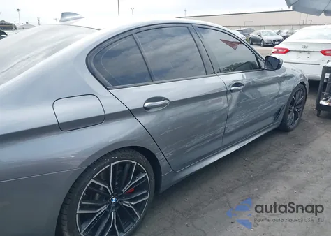 2023 BMW M550 I xDrive z USA, uszkodzony, nr VIN WBA13BK07PCM55728